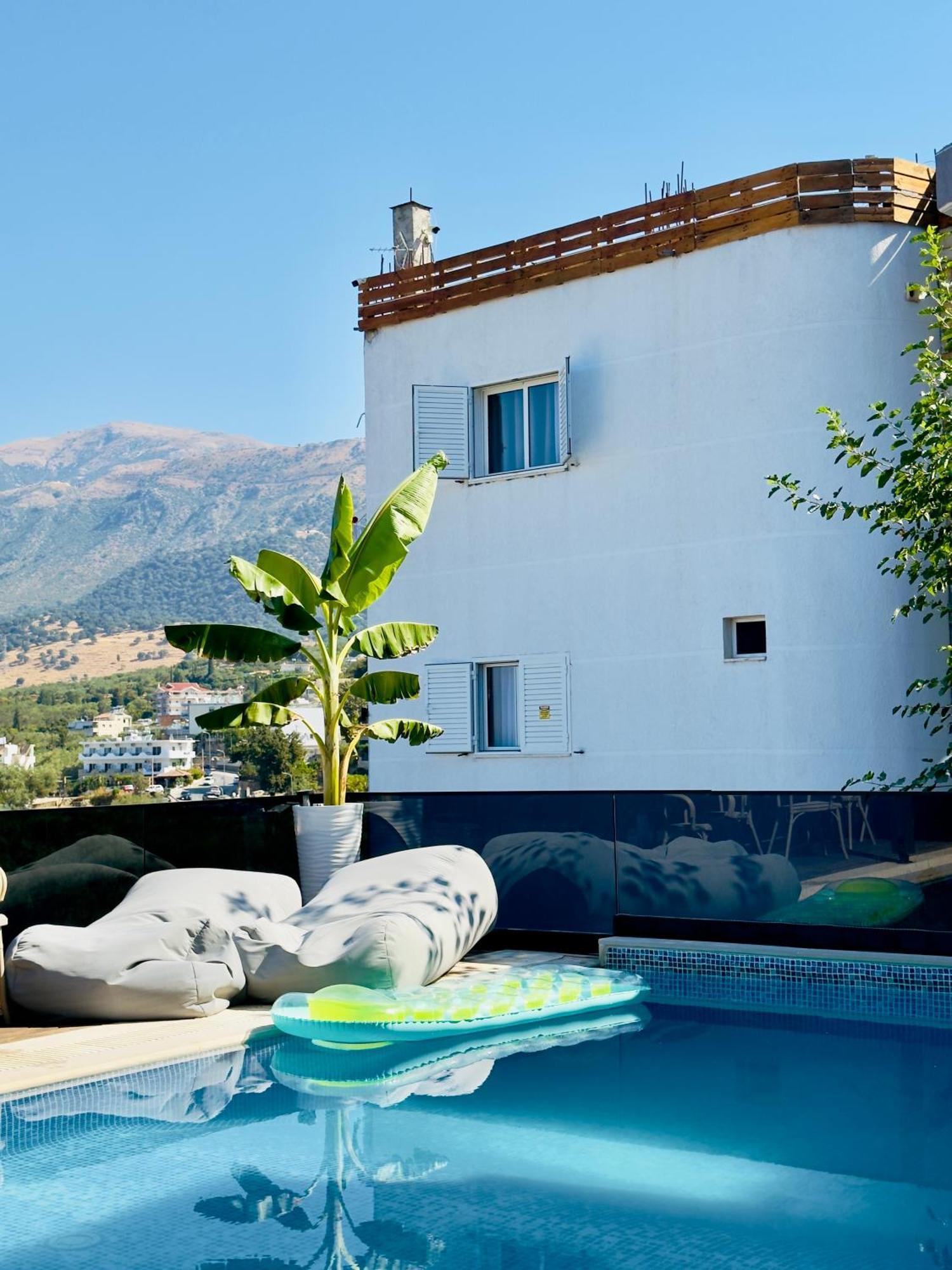 Villa Merkuri Himare Exterior photo