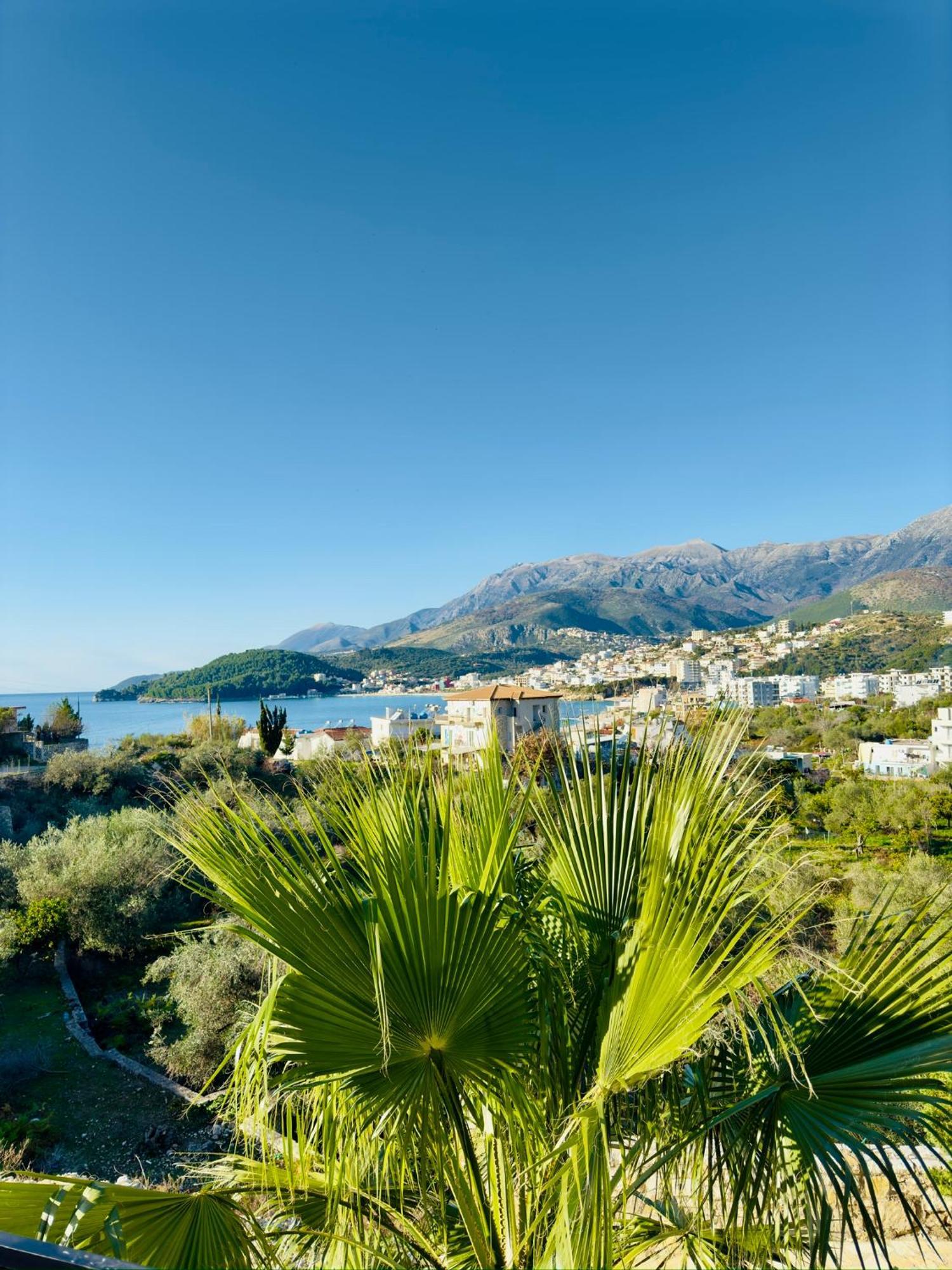 Villa Merkuri Himare Exterior photo